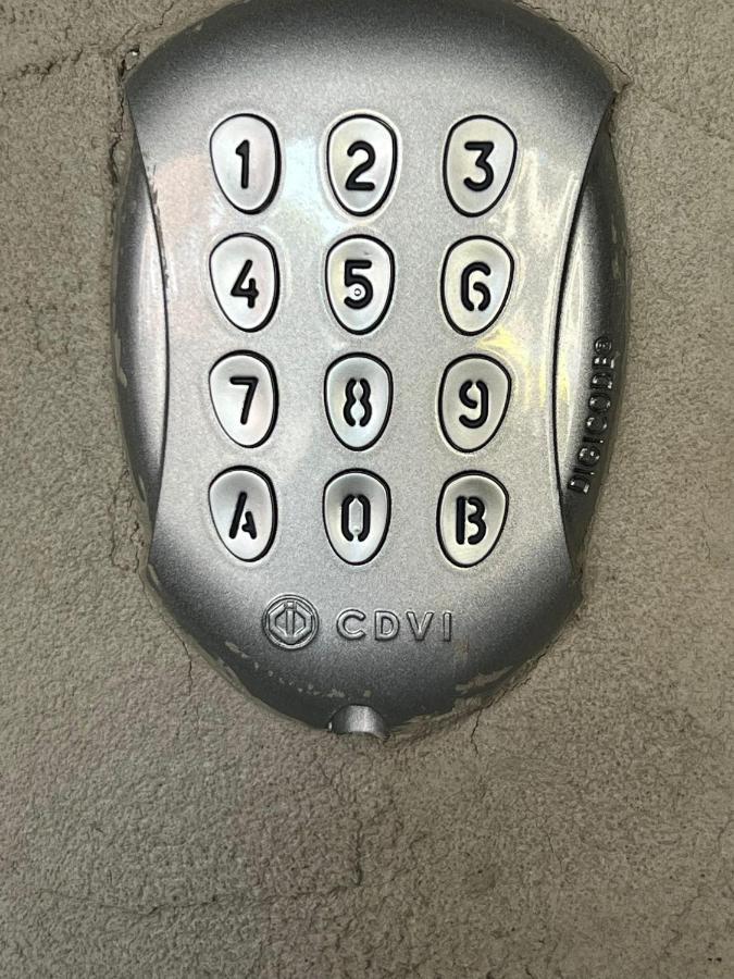 K&Y Suites 3 Brussels Airport 500M! زافنتم المظهر الخارجي الصورة